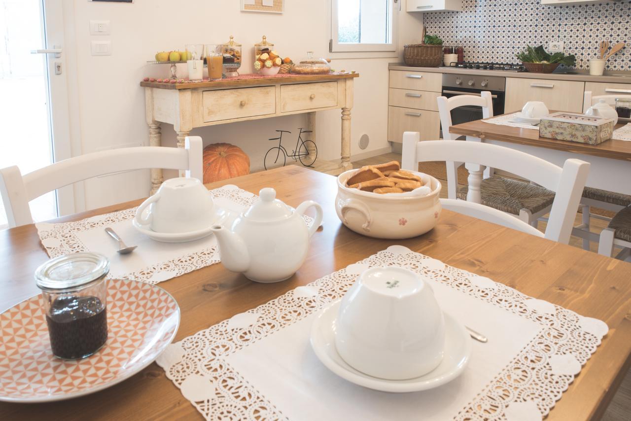 La Viola E Il Sole - Alloggi E Glamping - Fermo Exterior foto